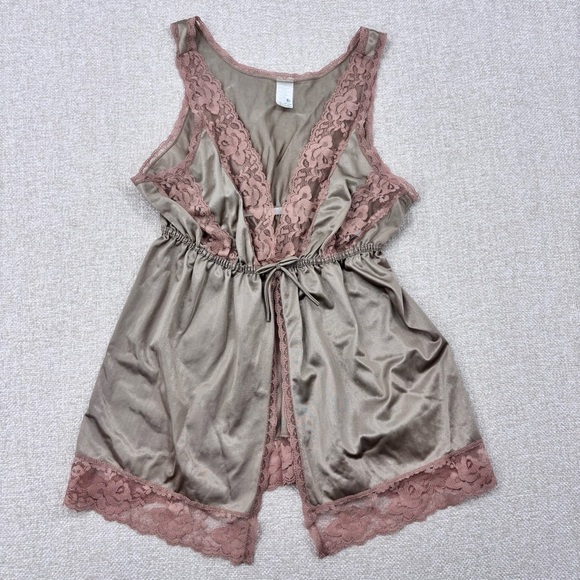Vintage Other - Vintage babydoll lace lingerie Bow tank top Sz Medium taupe pink pullover